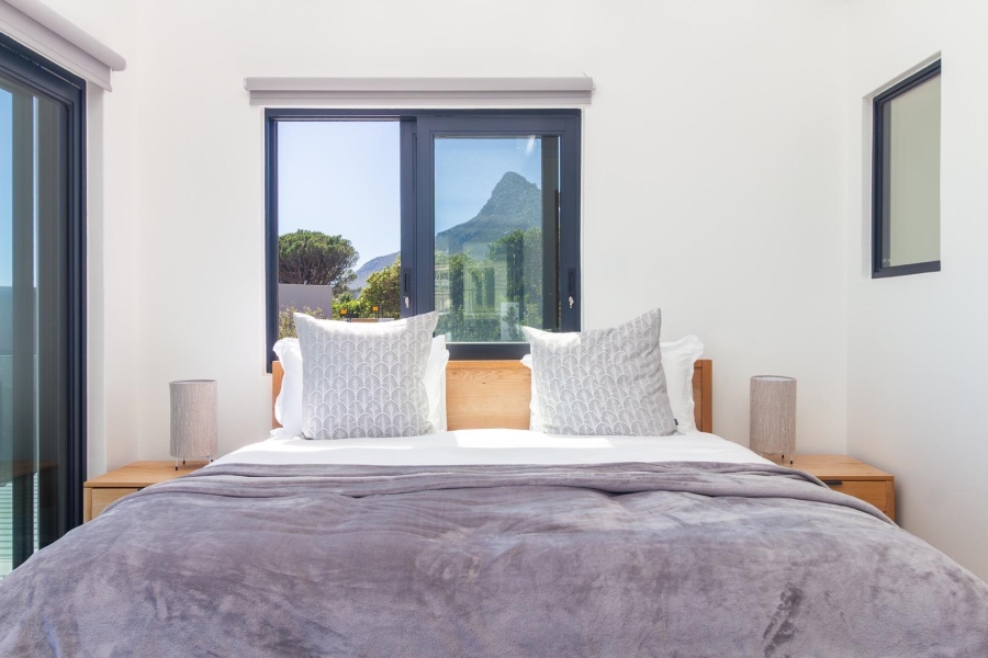 4 Bedroom Property for Sale in Camps Bay Western Cape